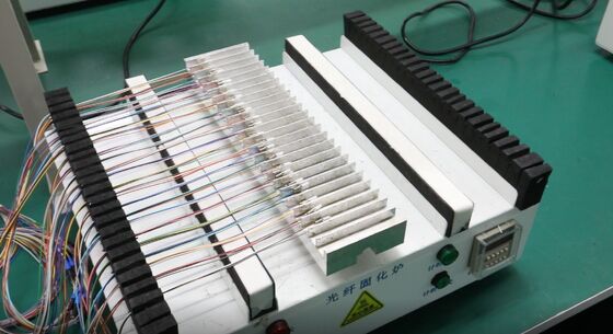 CLX-D02 Optische Epoxy-hardingsoven voor 100 keramische ferrels met een temperatuurbereik van 20-300 °C en een precisie van 1 °C